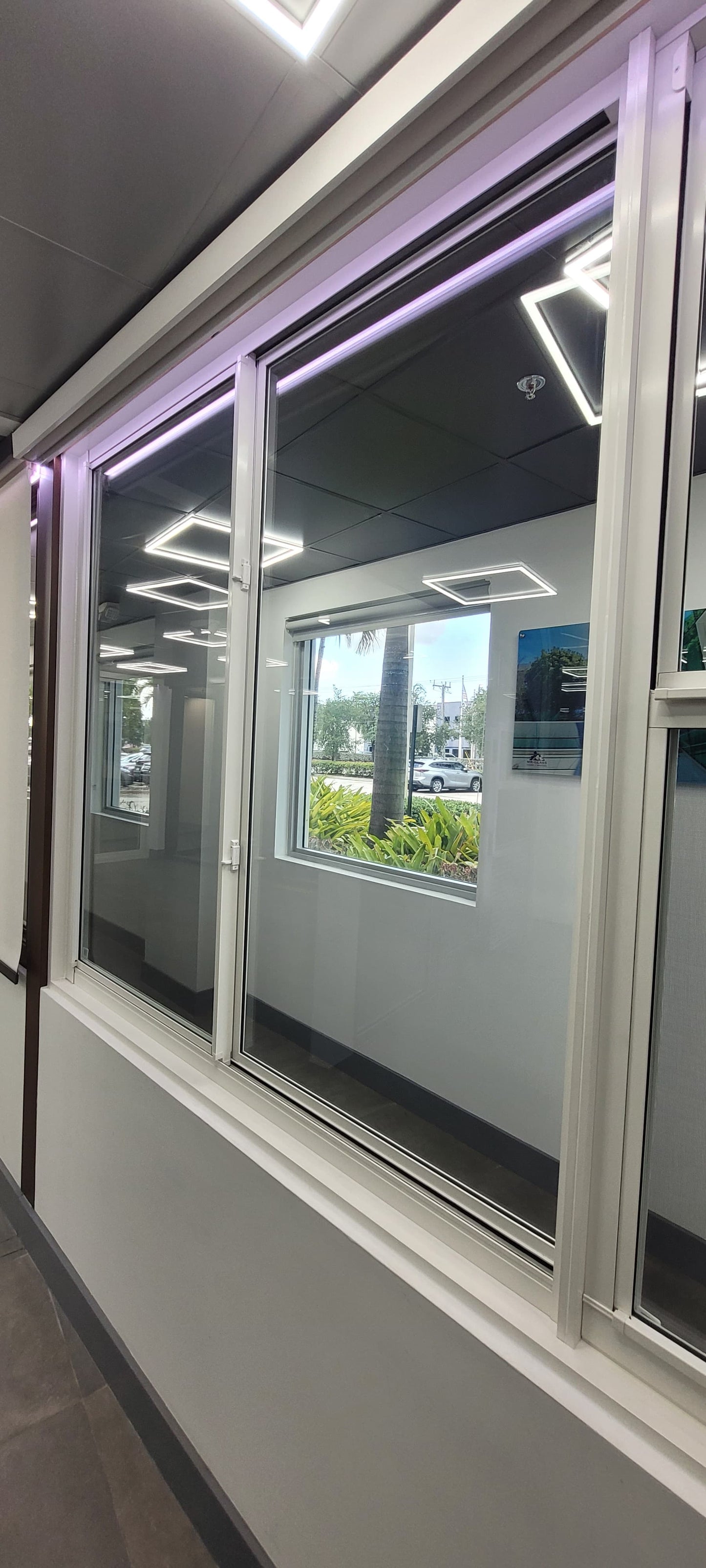 Impact Horizontal Roller Window 26 1/4" X 38 1/8"